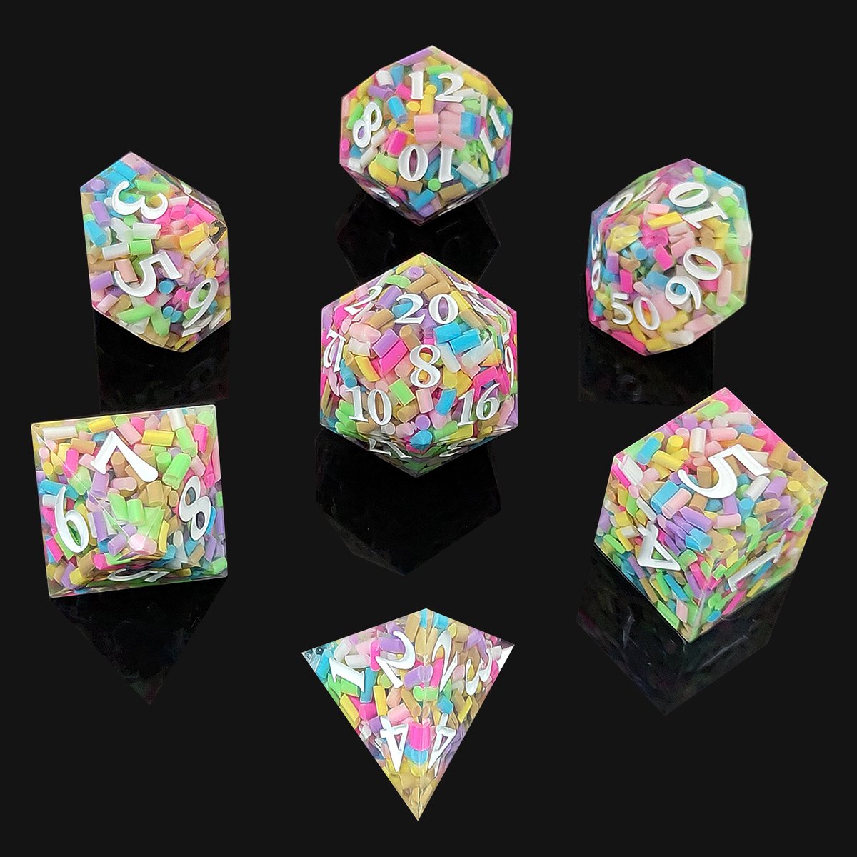 Joya Dice® Dungeons and Dragons Dobbelsteen set | Polydice DnD Dobbelstenen Set | D&D Dice set | Resin 7 stuks set | Incl Luxe Opbergdoos | Gekleurde Snoepjes | Sprinkles